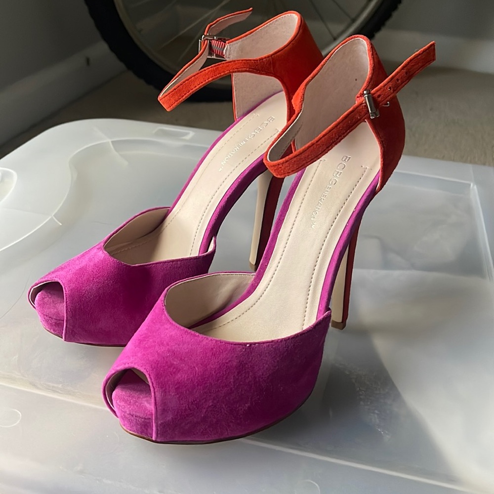 Bcbg like new pink and orange heels 8.5